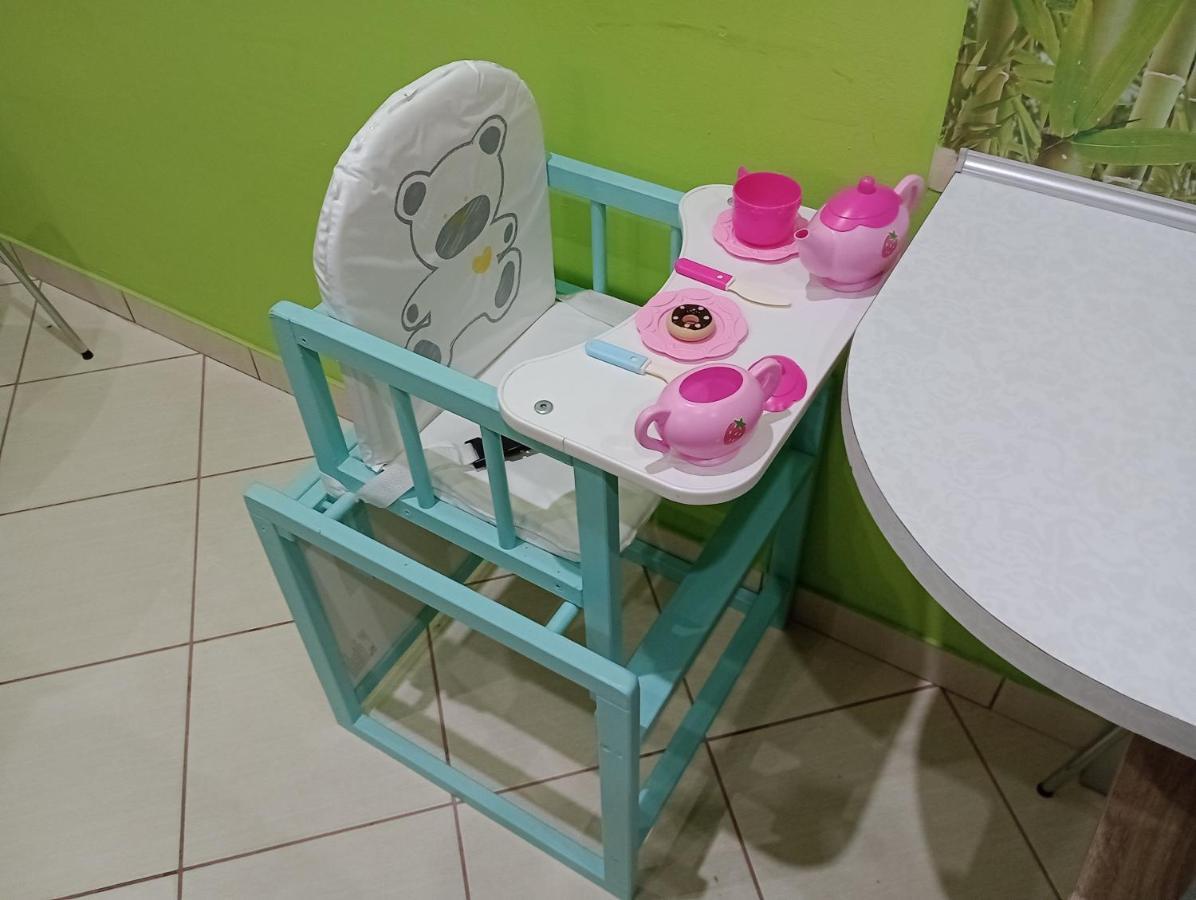 APARTAMENT VENGE -CAŁE MIESZKANIE 46m2 NA WYŁĄCZNOŚĆ - Z JEDNĄ SYPIALNIĄ I JEDNYM SYPIALNO-SALONEM -3 PIĘTRO BEZ WINDY- REZERWACJA BEZ KARTY KREDYTOWEJ-KLIMATYZACJA-NETFLIX-2 ŁÓŻECZKA DZIECIĘCE-ŚNIADANIE XXL 30zł Breslavia Exterior foto
