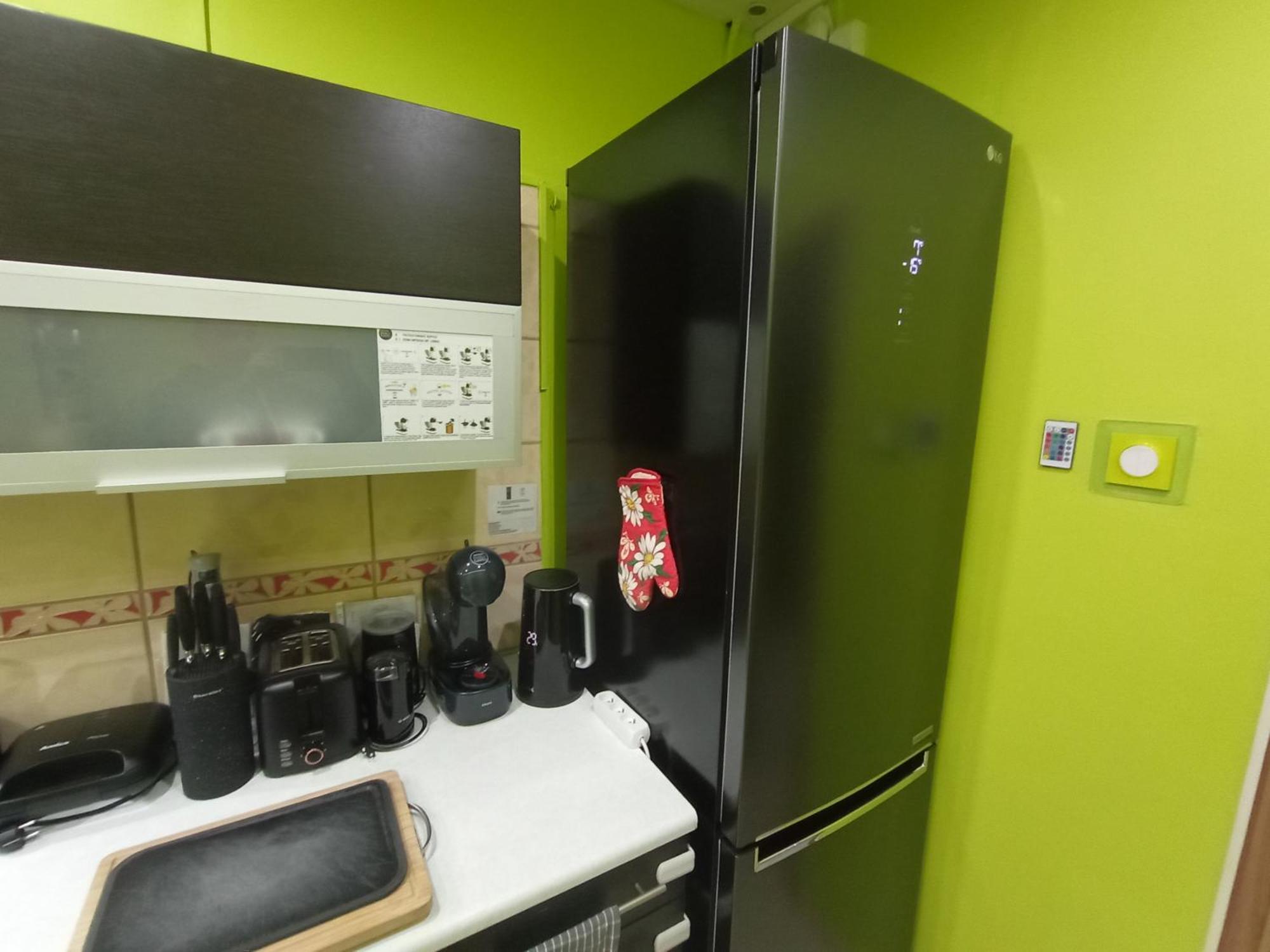 APARTAMENT VENGE -CAŁE MIESZKANIE 46m2 NA WYŁĄCZNOŚĆ - Z JEDNĄ SYPIALNIĄ I JEDNYM SYPIALNO-SALONEM -3 PIĘTRO BEZ WINDY- REZERWACJA BEZ KARTY KREDYTOWEJ-KLIMATYZACJA-NETFLIX-2 ŁÓŻECZKA DZIECIĘCE-ŚNIADANIE XXL 30zł Breslavia Exterior foto