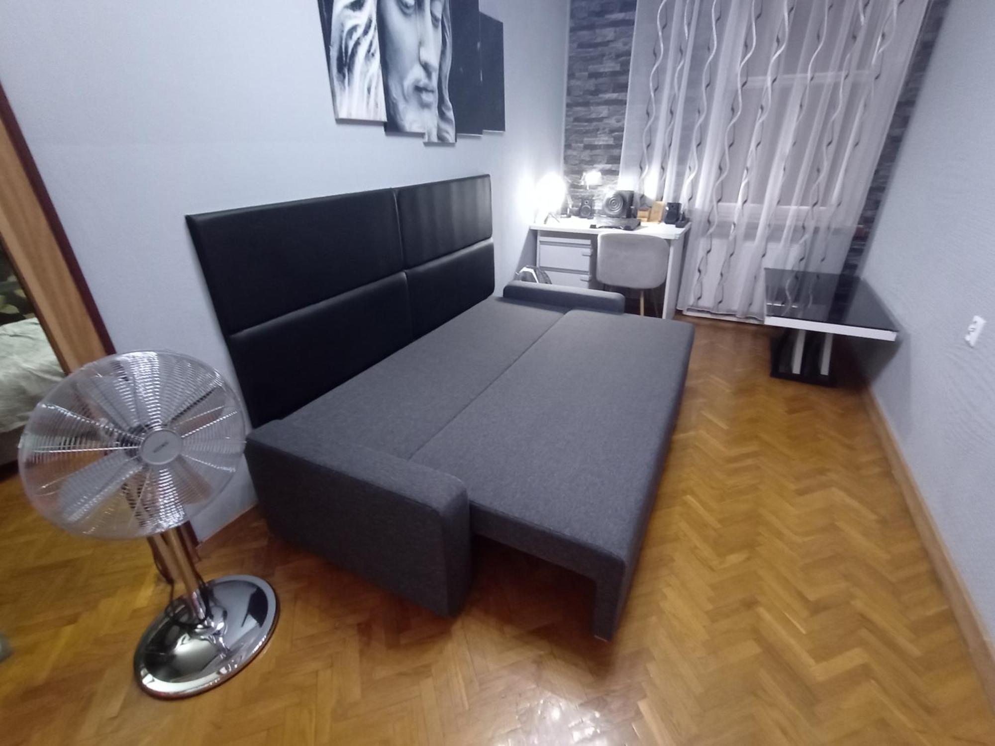 APARTAMENT VENGE -CAŁE MIESZKANIE 46m2 NA WYŁĄCZNOŚĆ - Z JEDNĄ SYPIALNIĄ I JEDNYM SYPIALNO-SALONEM -3 PIĘTRO BEZ WINDY- REZERWACJA BEZ KARTY KREDYTOWEJ-KLIMATYZACJA-NETFLIX-2 ŁÓŻECZKA DZIECIĘCE-ŚNIADANIE XXL 30zł Breslavia Exterior foto