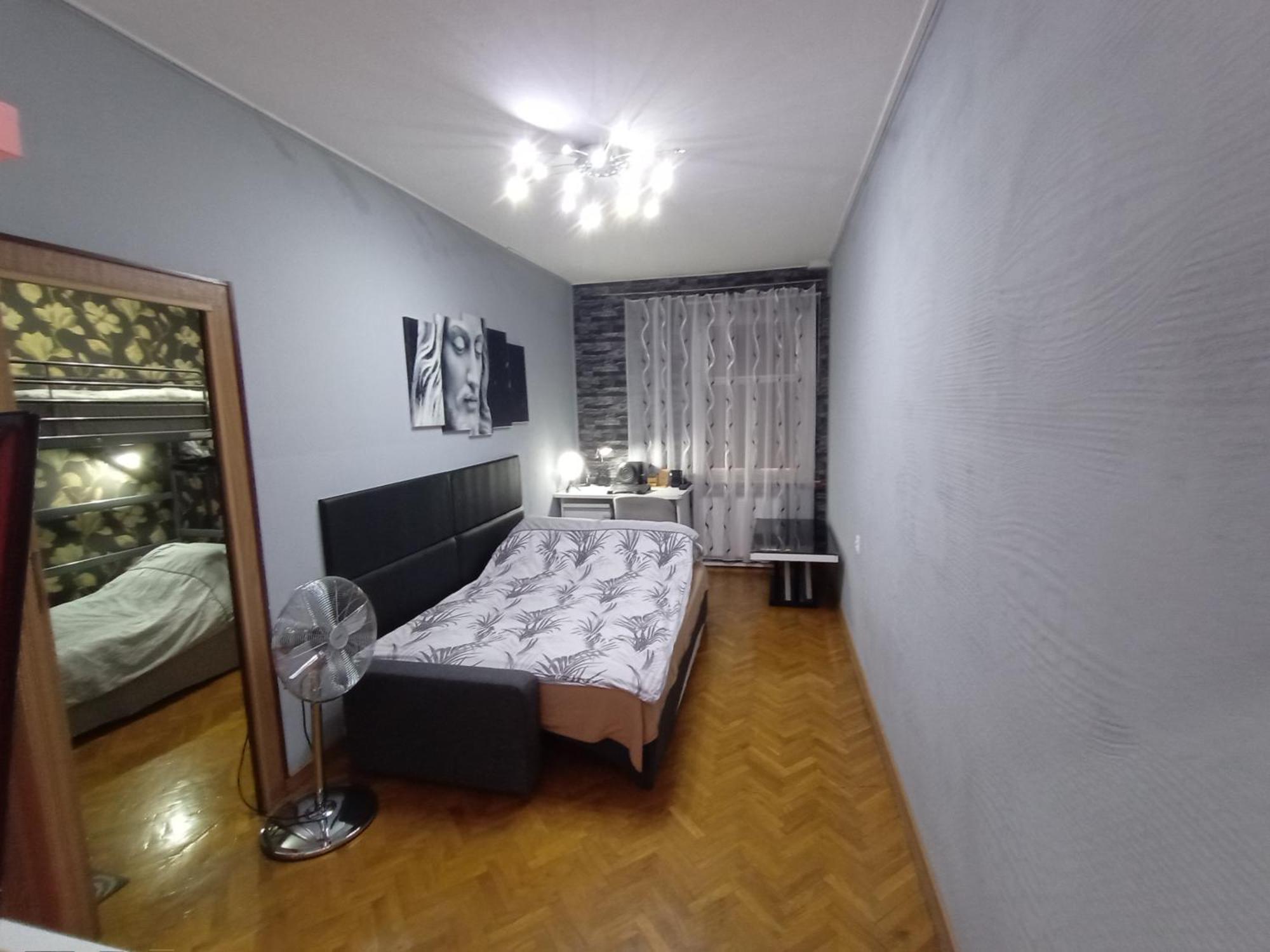 APARTAMENT VENGE -CAŁE MIESZKANIE 46m2 NA WYŁĄCZNOŚĆ - Z JEDNĄ SYPIALNIĄ I JEDNYM SYPIALNO-SALONEM -3 PIĘTRO BEZ WINDY- REZERWACJA BEZ KARTY KREDYTOWEJ-KLIMATYZACJA-NETFLIX-2 ŁÓŻECZKA DZIECIĘCE-ŚNIADANIE XXL 30zł Breslavia Exterior foto